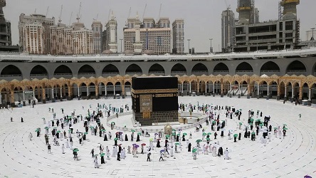 Saudi Akan Izinkan Jemaah Berusia 12-18 Tahun Untuk Melakukan Umrah Dengan Syarat Telah Vaksin